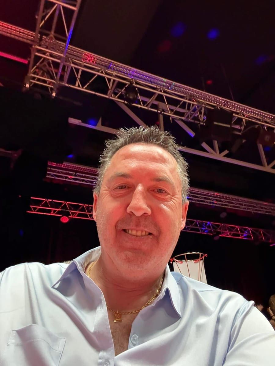 Profil de Mani